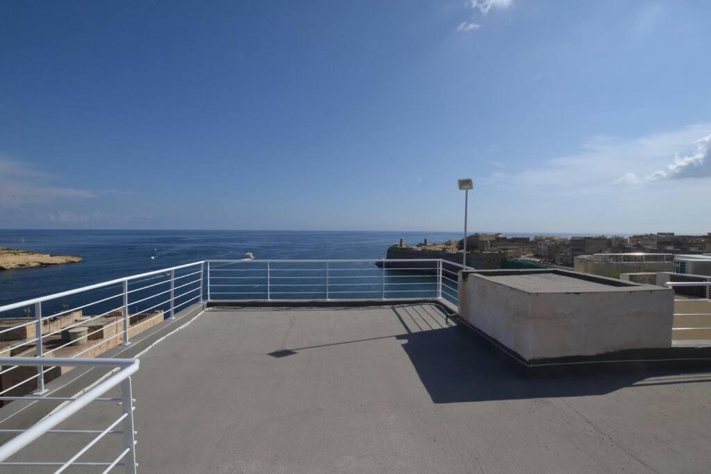Vallettadreamsuites Groud Floor Shared Sea View Rooof Terrace Dış mekan fotoğraf